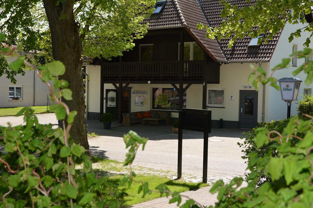 Ferienanlage Mueritz Seeromantik Sietow Dorf Exterior foto